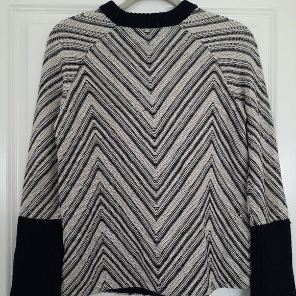 Tory Burch Sweater size S - Picture 2 of 9